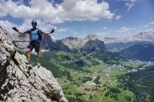 Plezanje ene najbolj znanih dolomitskih ferat – Brigata Tridentina